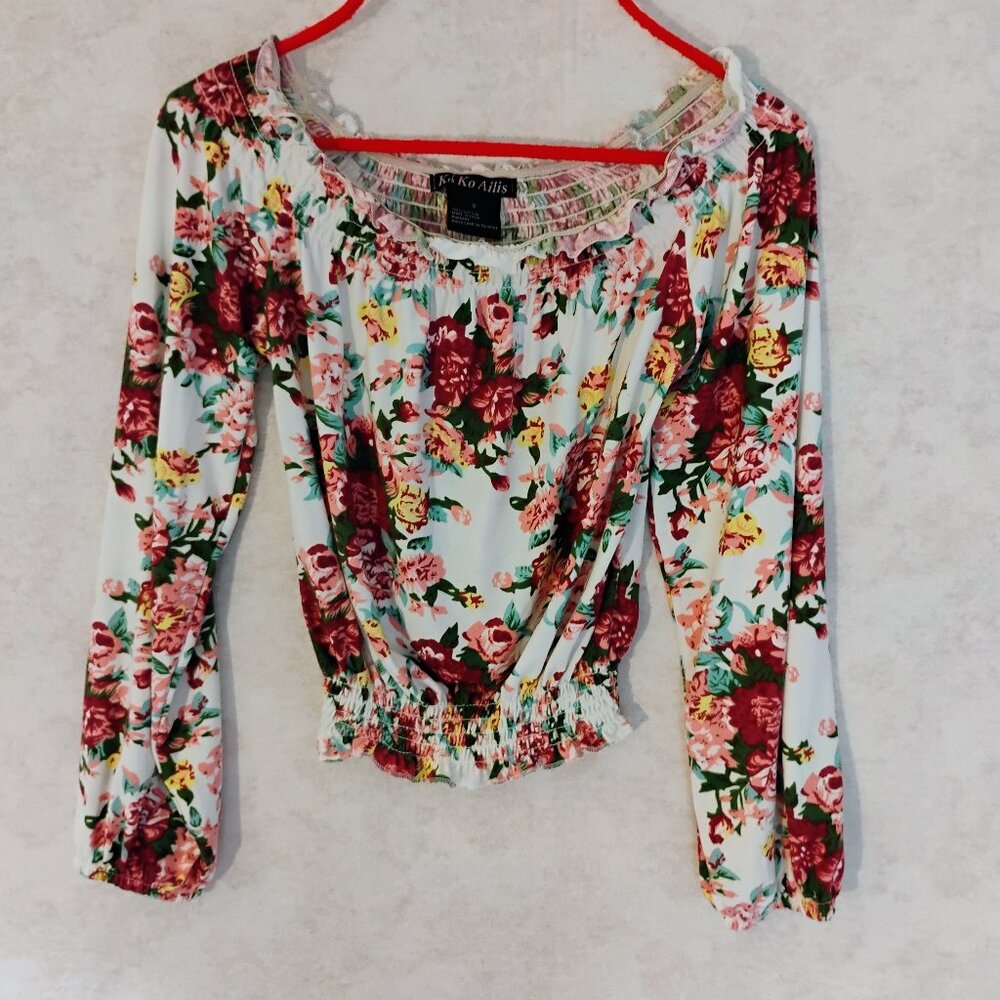 Ko Ko Ailis Floral Smocked Crop Size Small